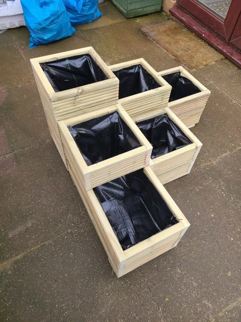 3 TIERED L SHAPE CORNER WITH SQUARE GARDEN WOODEN DECKING PLANTER