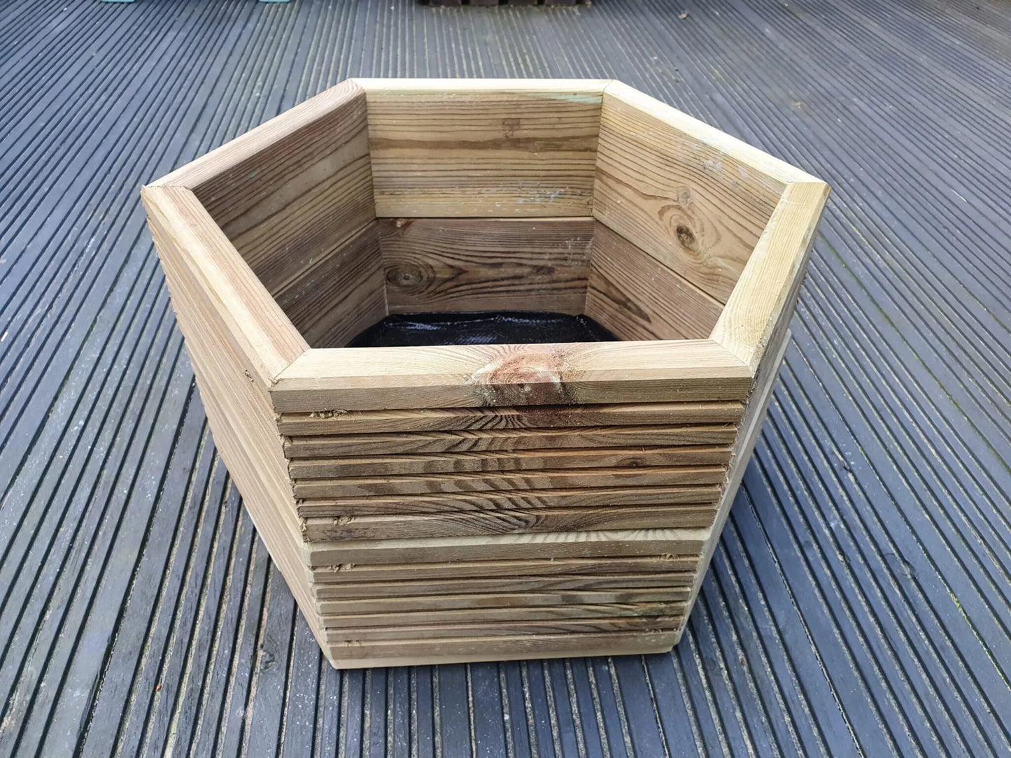 HEXAGON WOODEN GARDEN DECKING PLANTERS PLANTS SHRUBS FLOWERS 3 SIZES AVAILABLE