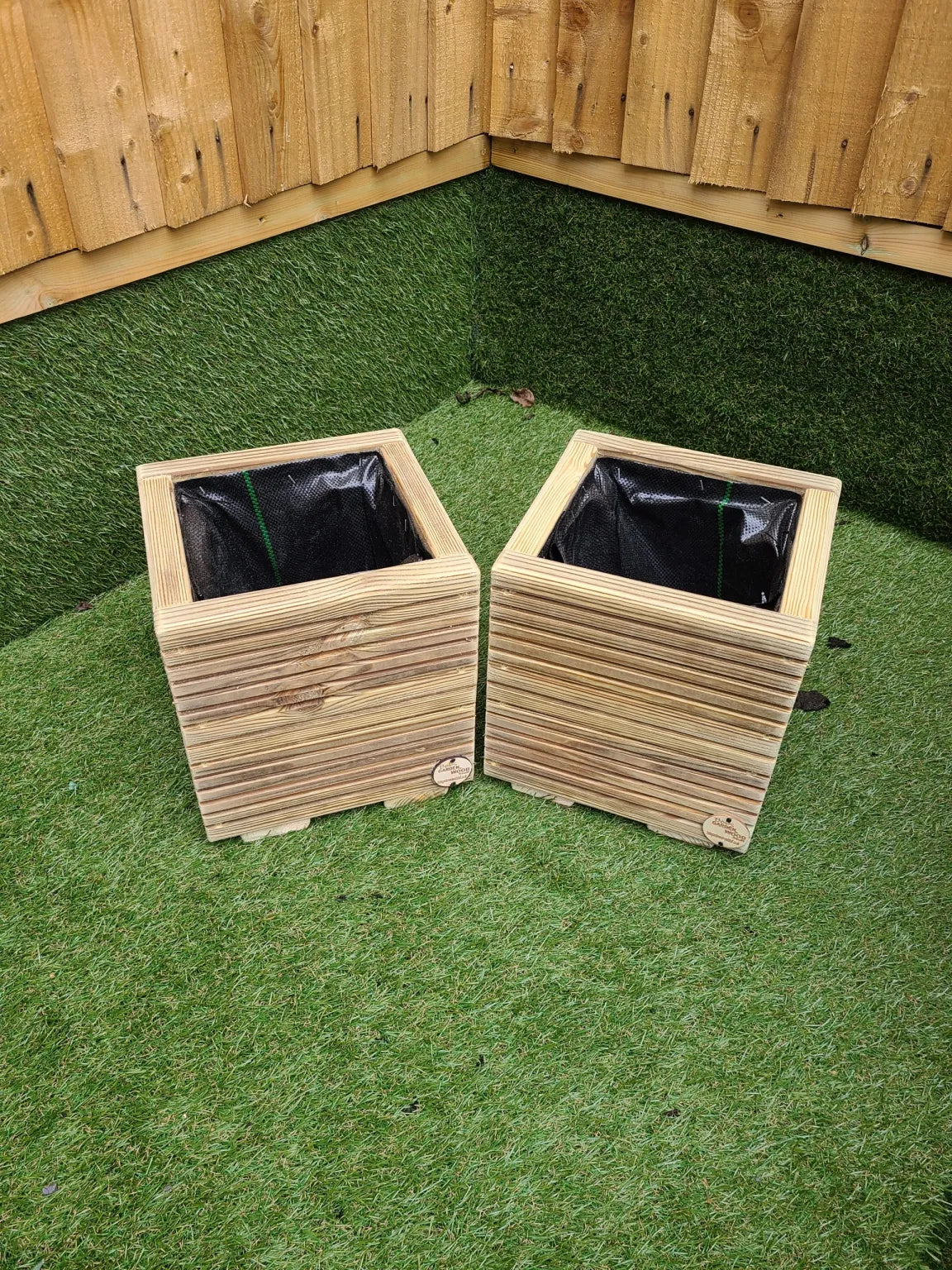 Pair of Decking Style Planters 25cm x 25cm x 25cm