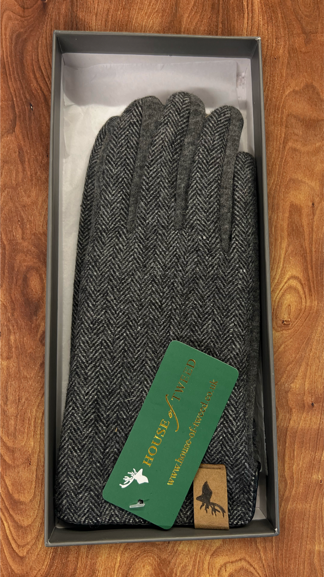 House of Tweed Men’s Gloves – Luxurious Warmth & Timeless Style 3 Colours to Choose