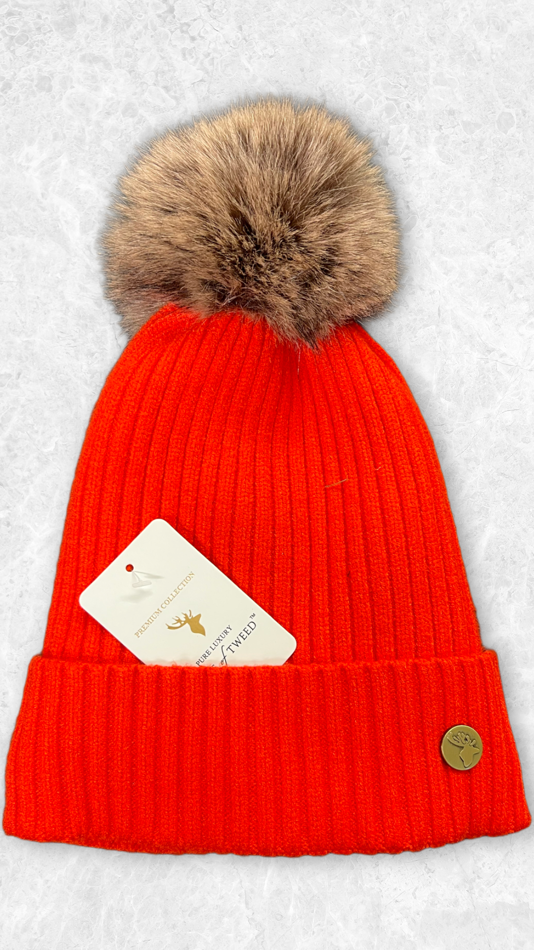 House Of Tweed Luxury Cable/Ribbed Knit Bobble Hat – Premium Collection