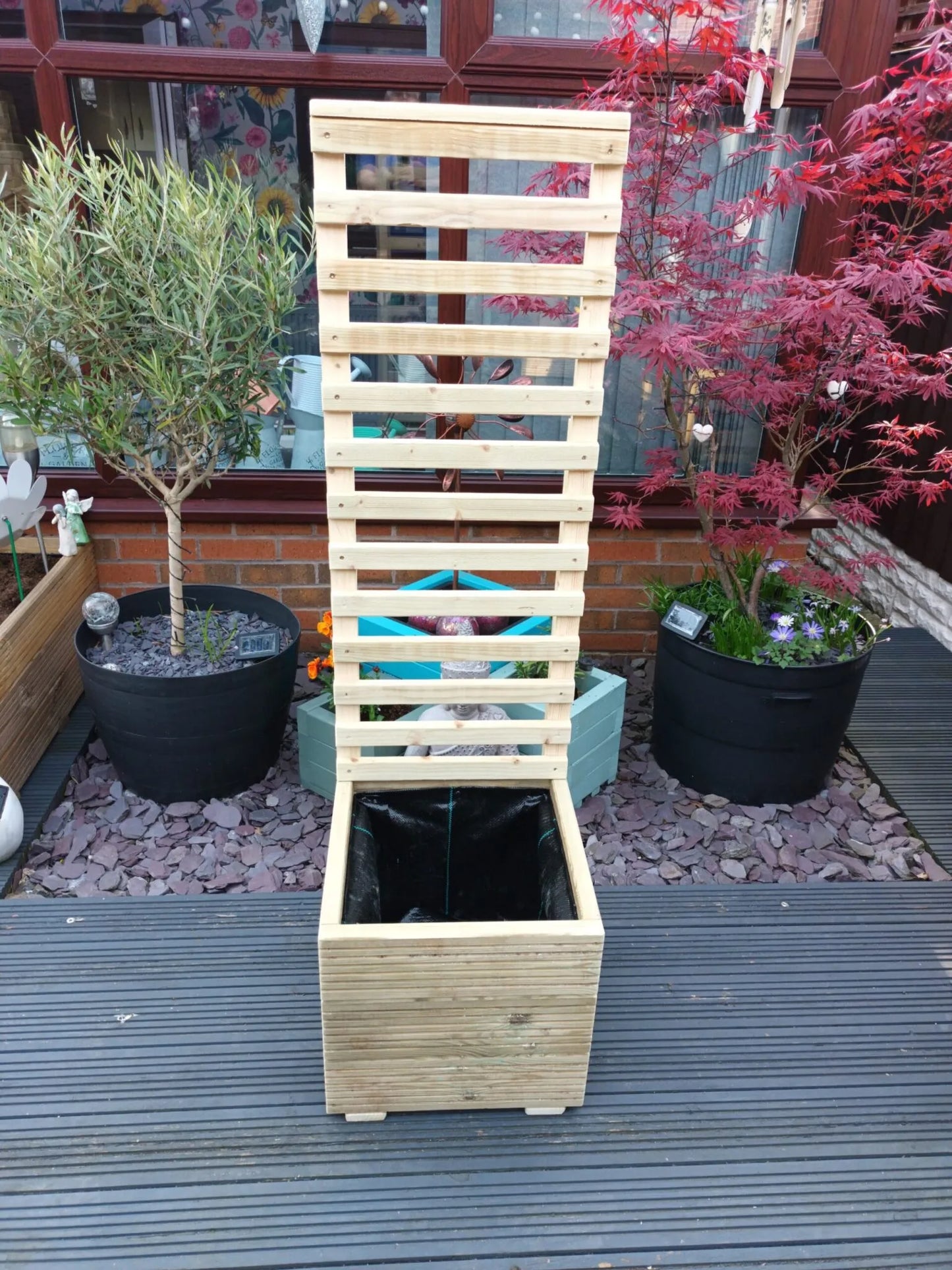 Wooden Decking Style Treated Planter with 100cm Trellis 40x40cm