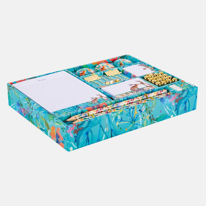 Stationery Set - Kissing Hares